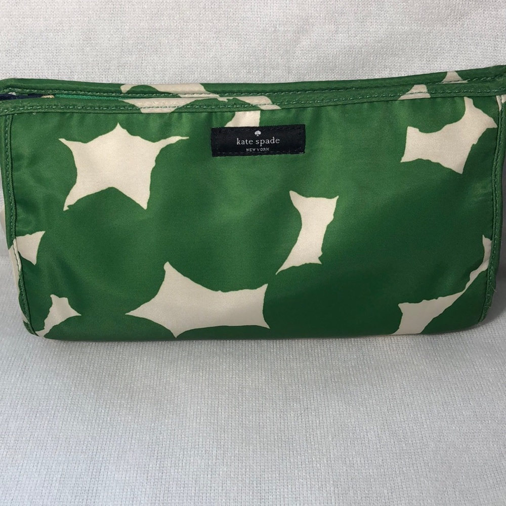 ⬇️♠️ Kate Spade New York Cosmetic Bag